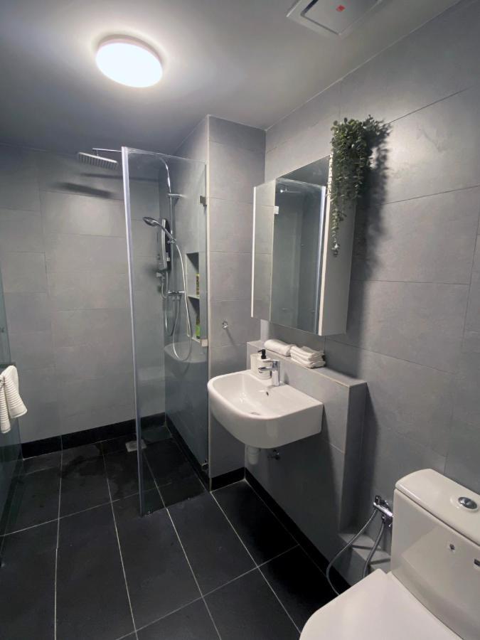 Jesselton Quay By Bunga Raya Homes Kota Kinabalu Exterior foto